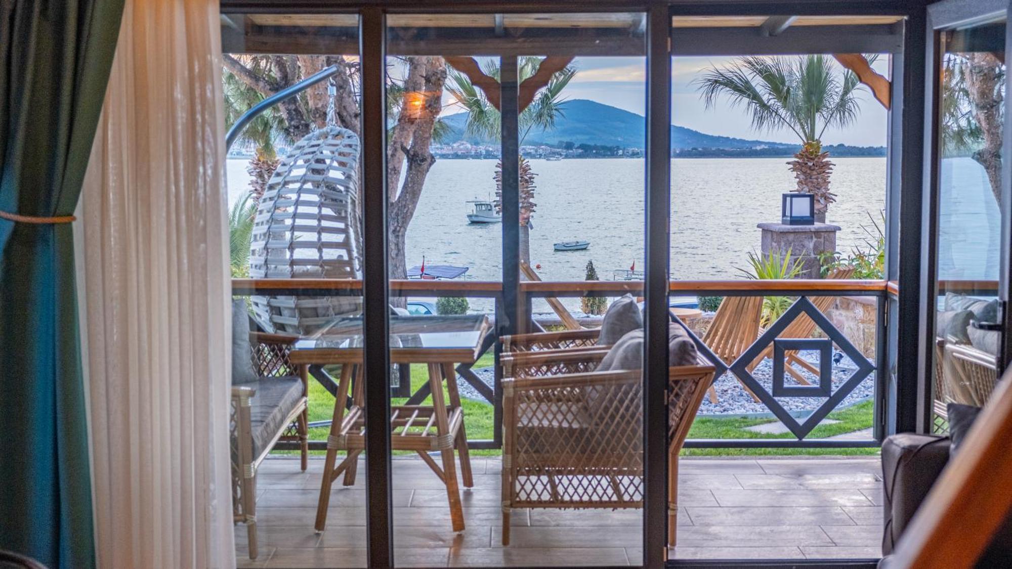 Tringo Bungalov Ayvalik Ngoại thất bức ảnh